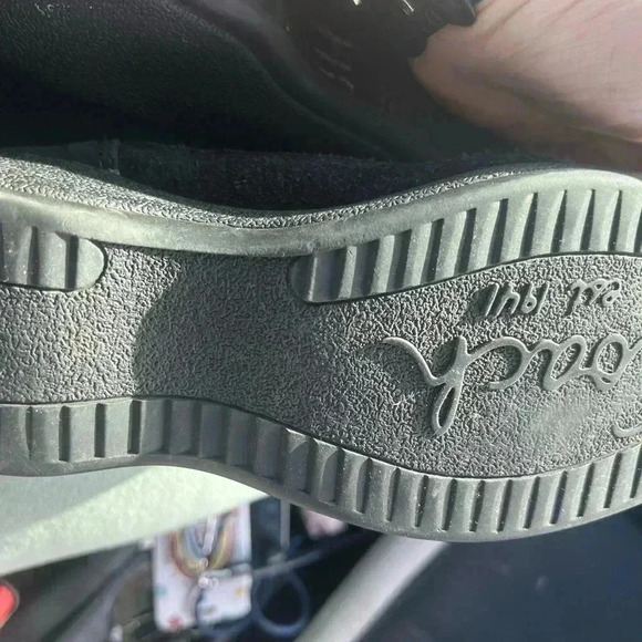 COACH "Faith" Sz 8 Black Monogram Boots w/Rabbit Fur Cuff LOGO - Picture 5 of 6